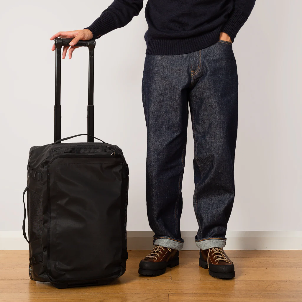 Black Hole Wheeled Duffel 40L - Black - Image 3